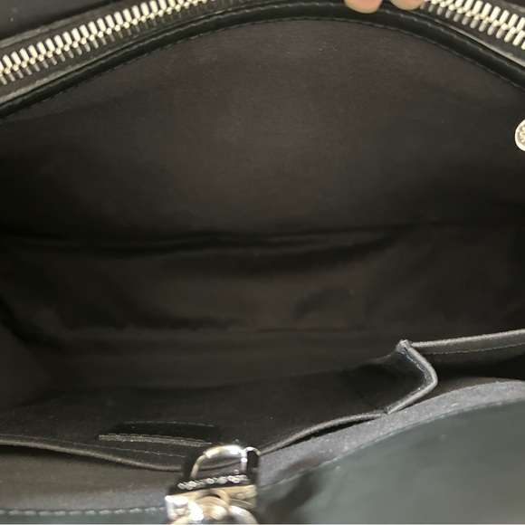 Louis Vuitton Black Epi Leather Passy GM - Picture 14 of 16